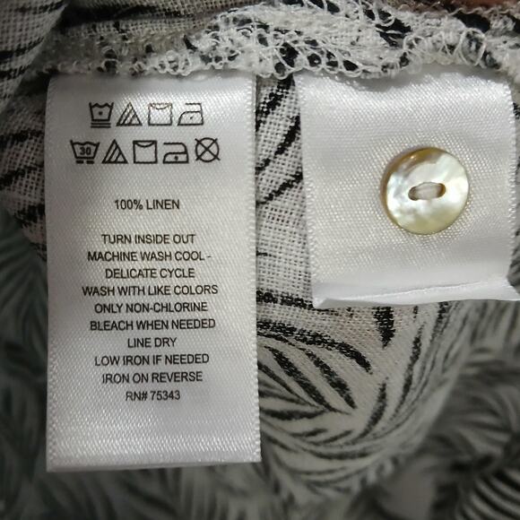 Tahari Shirt Womens 1X White Black Linen Leaf Print Button Front Tunic Top - Picture 10 of 13